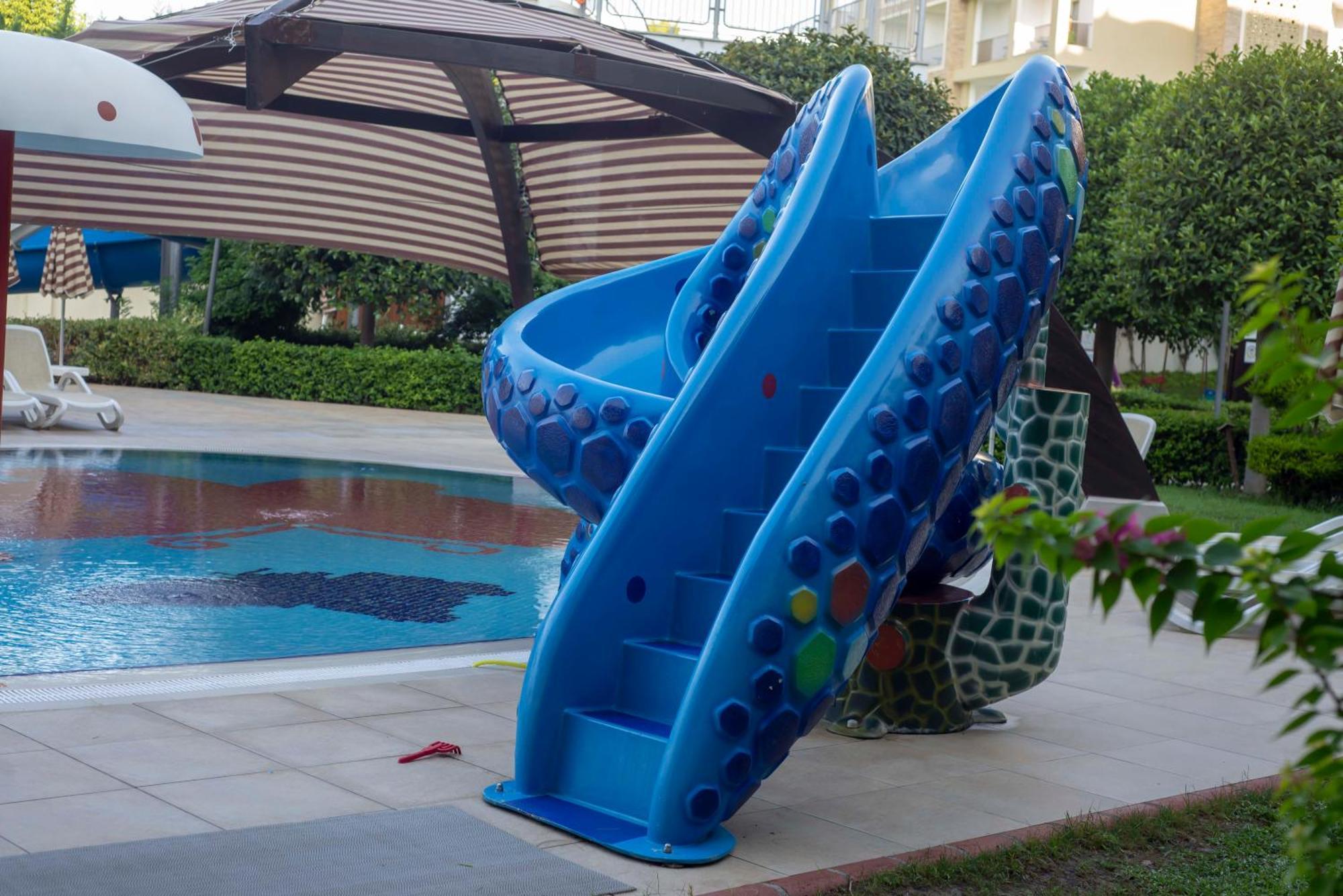 Adalya Ocean Deluxe Hotel Side Exterior photo